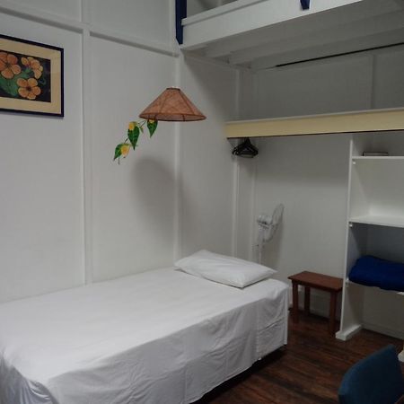 אברואה Paradise Inn מראה חיצוני תמונה
